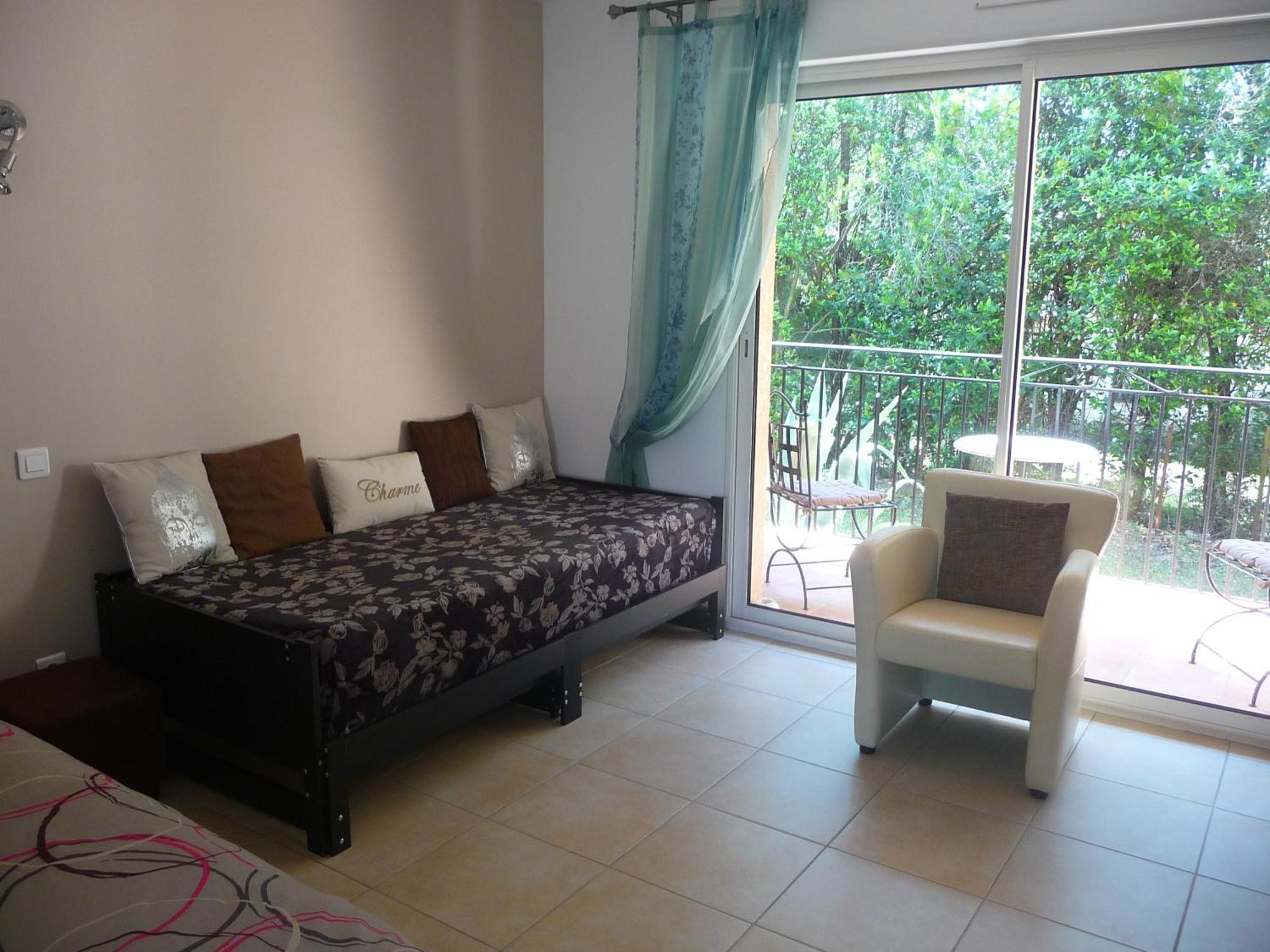 Villa Des Masques Aubais Habitación foto